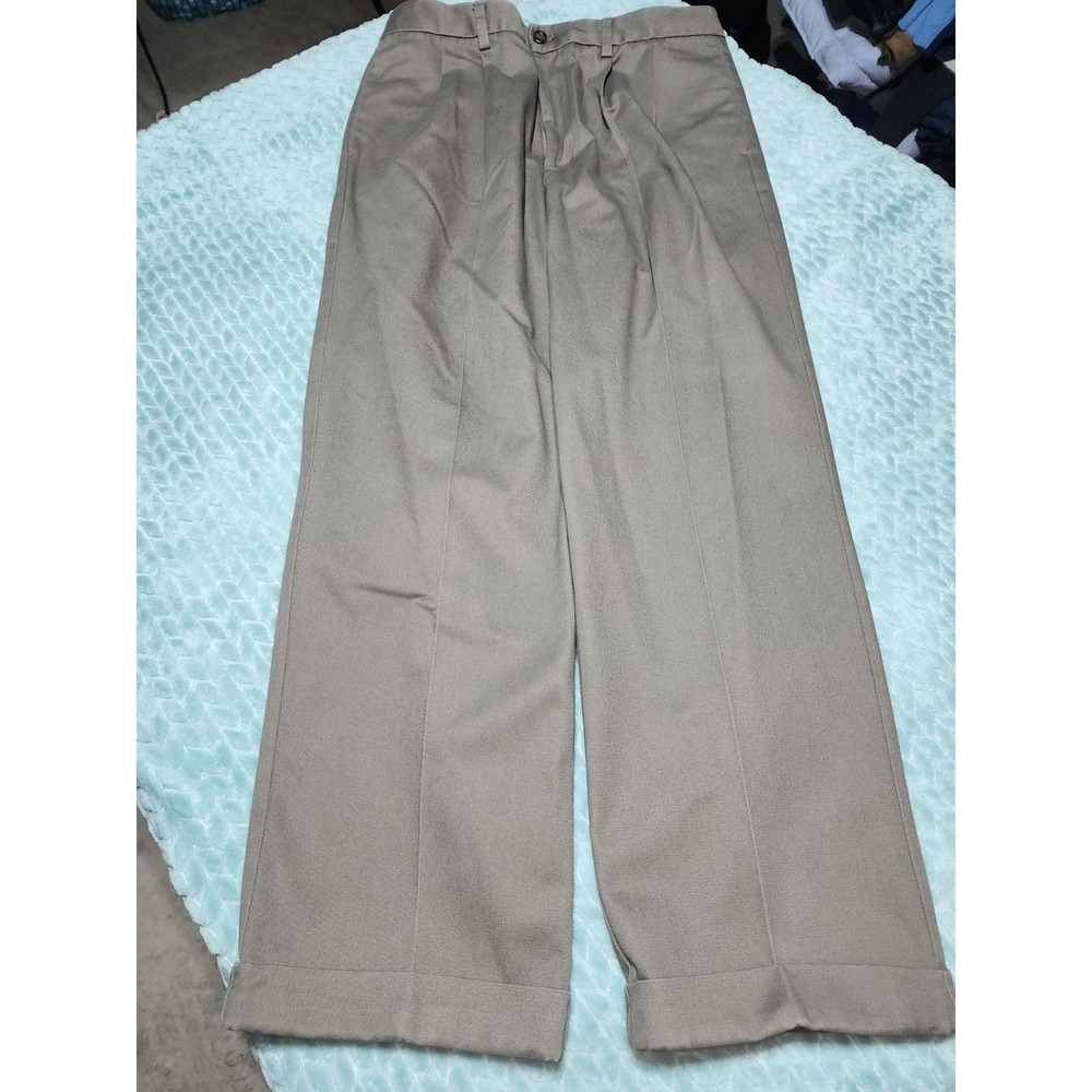 IZOD Mens 34x32 Pleated Cuffed Chinos Olive Green Cotton Twill Khaki Pants
